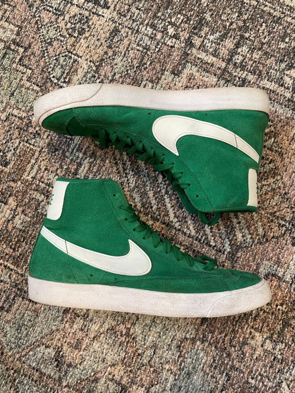 Nike Blazer Mid Suede Sneakers Green White Men’s Size 8